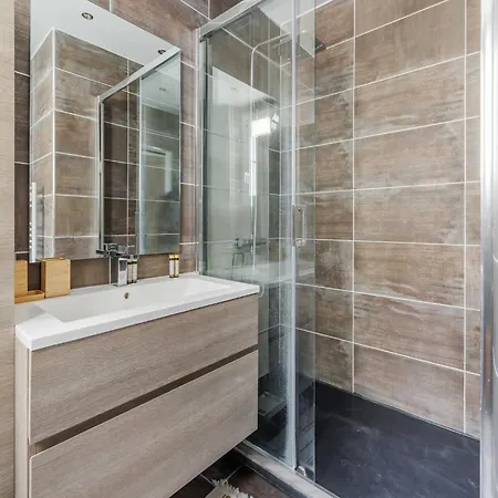 Appartement Charming Near Canal De L'ourcq - Mobility Lease *